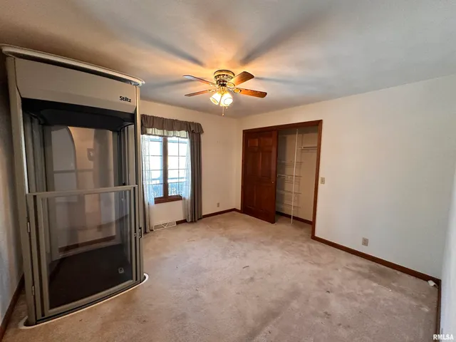 $299,000 | 555 Westwood Boulevard, Canton, IL 61520