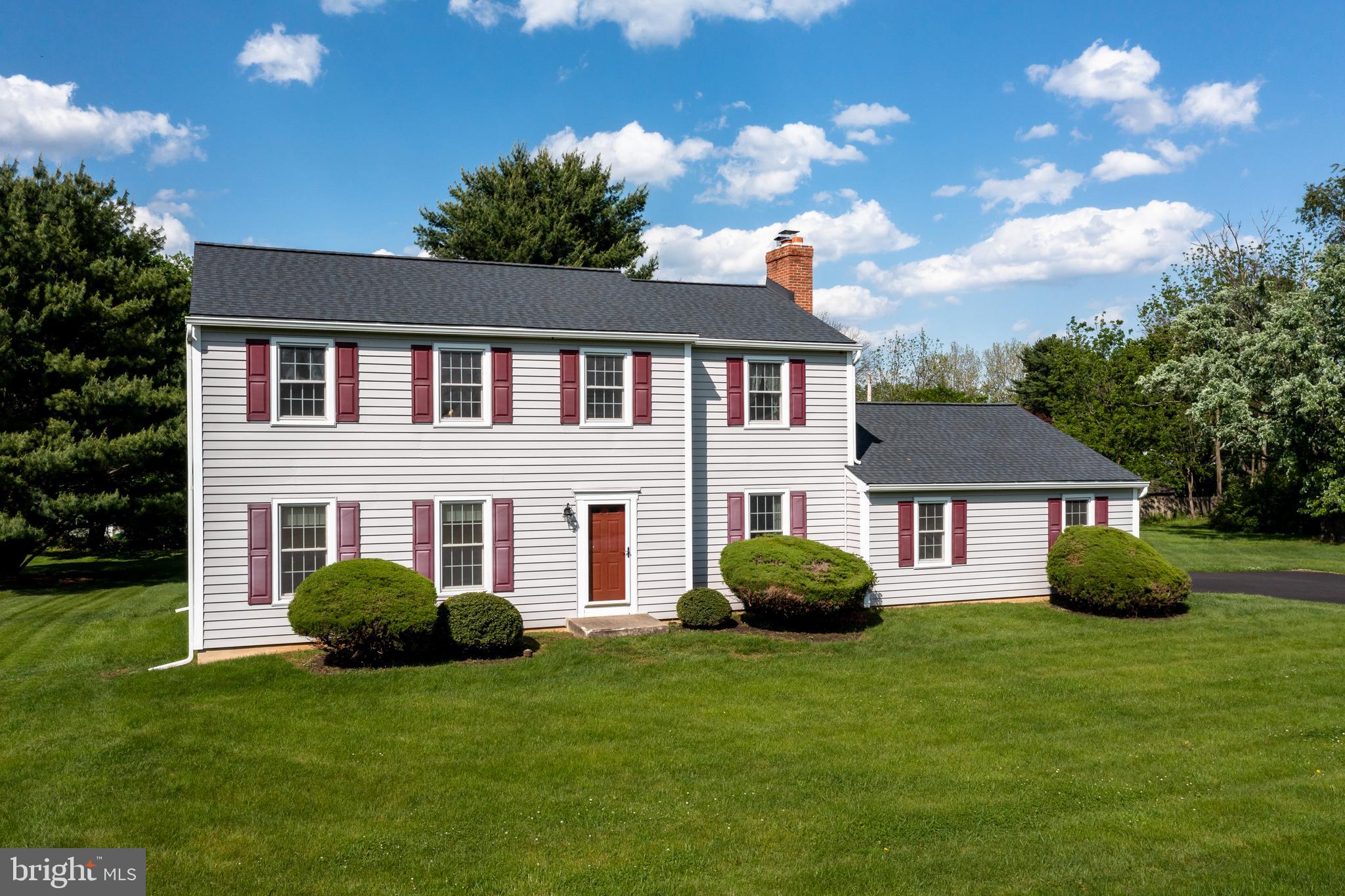 27 Crestview Road Phoenixville, PA 19460 - Photo 3 of 54 Gallery Image 3