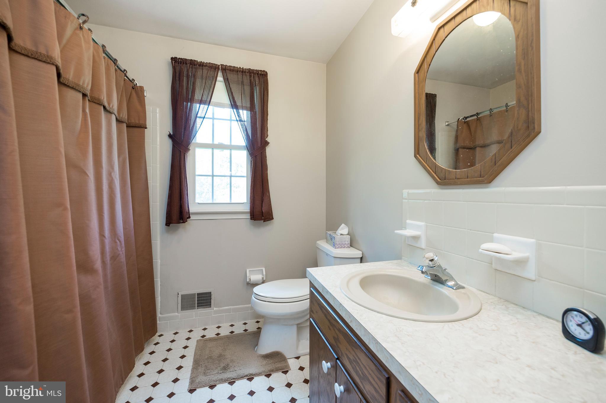 27 Crestview Road Phoenixville, PA 19460 - Photo 35 of 54 Gallery Image 35