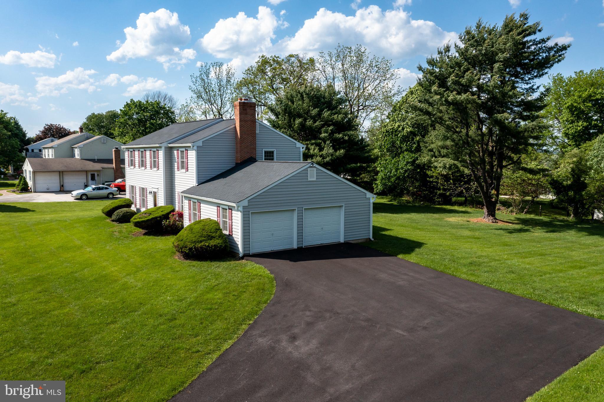 27 Crestview Road Phoenixville, PA 19460 - Photo 5 of 54 Gallery Image 5