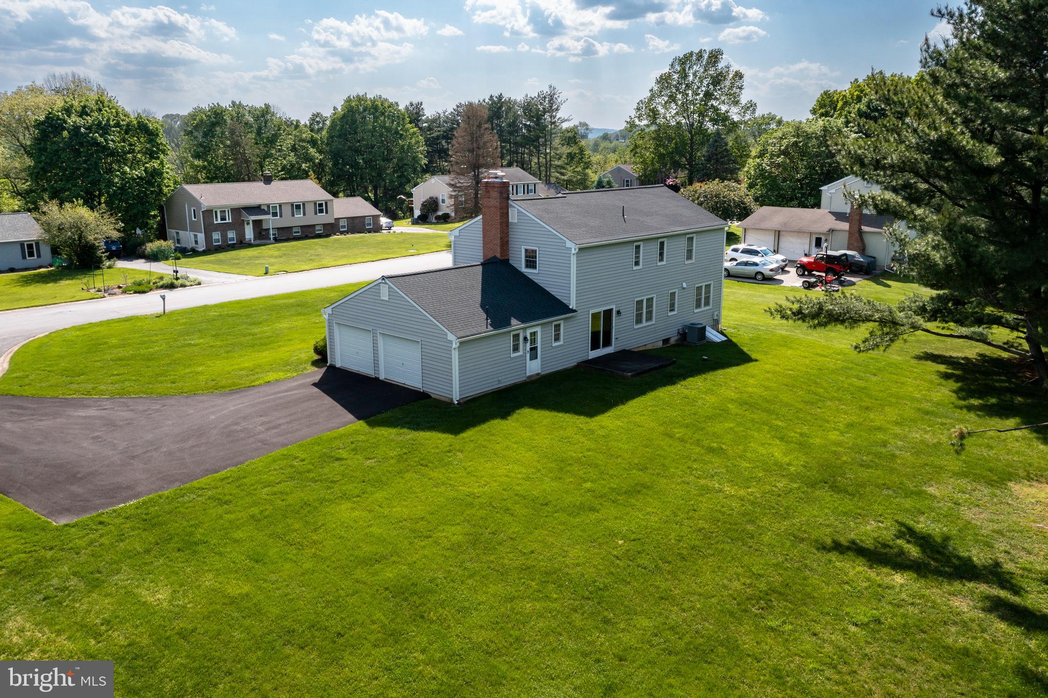 27 Crestview Road Phoenixville, PA 19460 - Photo 6 of 54 Gallery Image 6