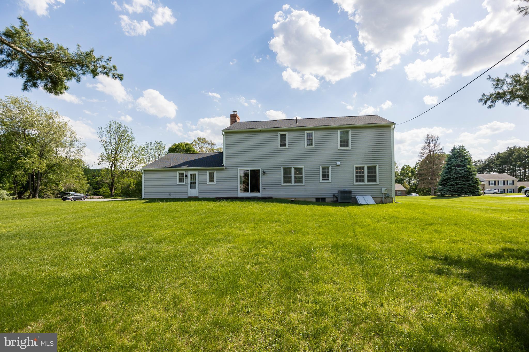 27 Crestview Road Phoenixville, PA 19460 - Photo 7 of 54 Gallery Image 7