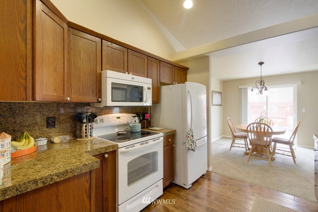 935 Hedine Road Walla Walla, WA 99362 - Photo 5 of 40 Gallery Image 5