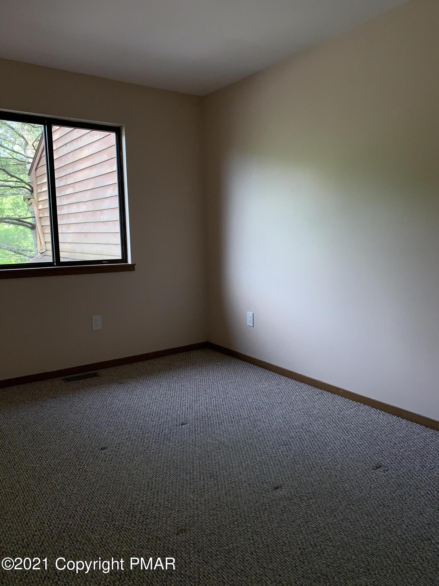 220 Sterling Circle Bushkill, PA 18324 - Photo 14 of 18 14-Bedroom 2