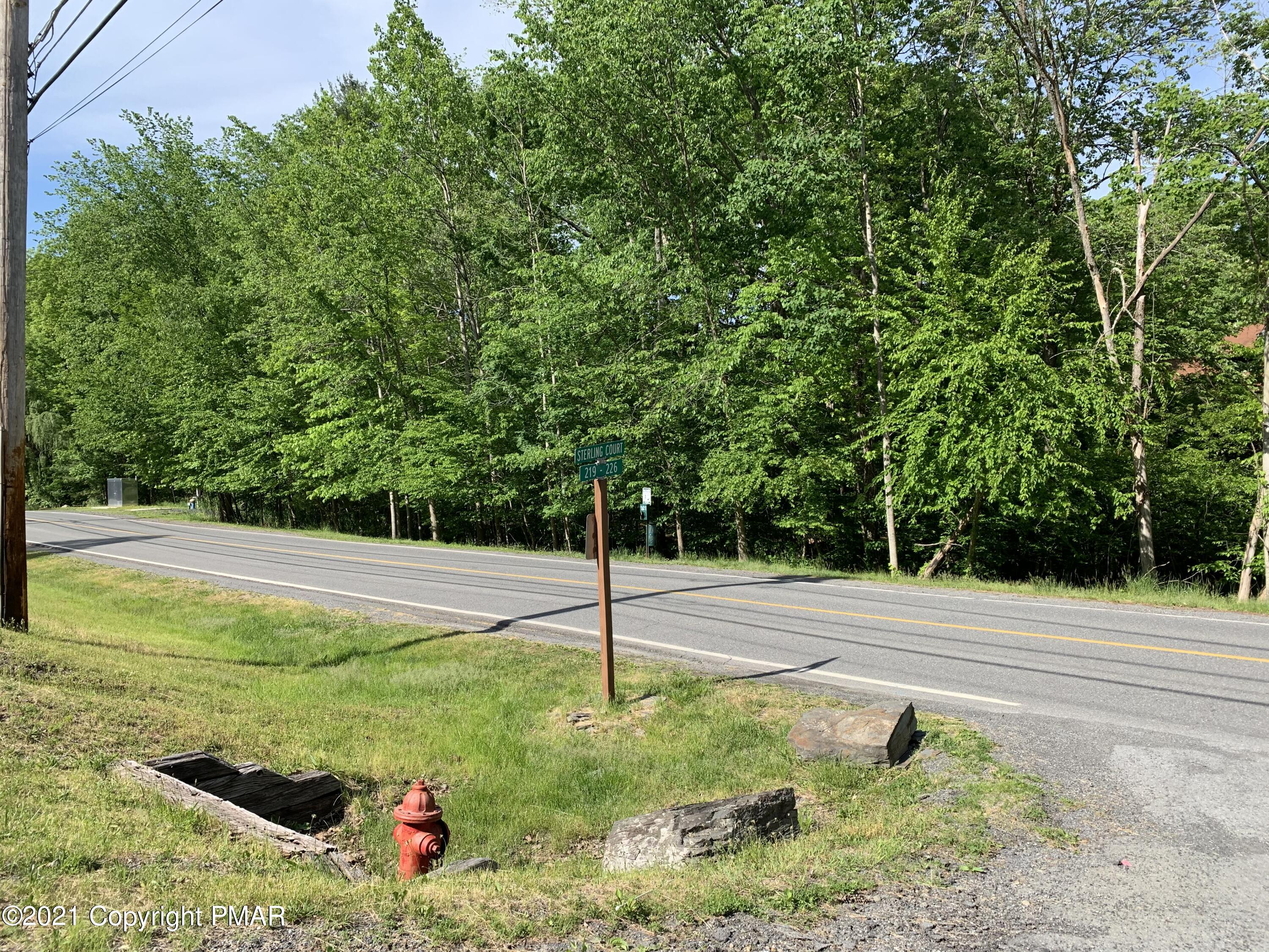 220 Sterling Circle Bushkill, PA 18324 - Photo 17 of 18 17-Street