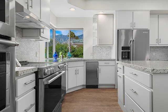 $1,885,000 | 3692 Escoba Drive, Palm Springs, CA 92264