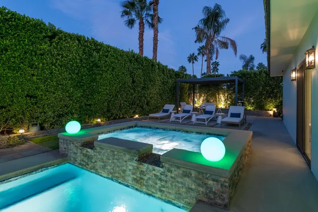 $1,885,000 | 3692 Escoba Drive, Palm Springs, CA 92264