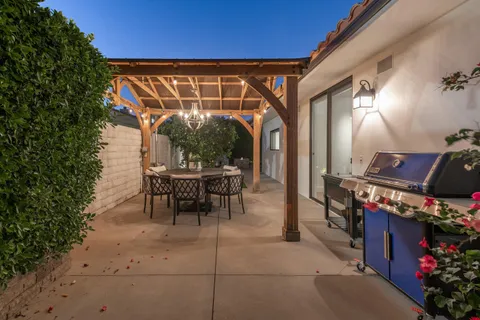 $1,985,000 | 3692 Escoba Drive, Palm Springs, CA 92264