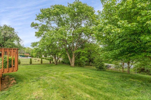 318 Gregg Road Powell, TN 37849 - Photo 17 of 18 Reagan17