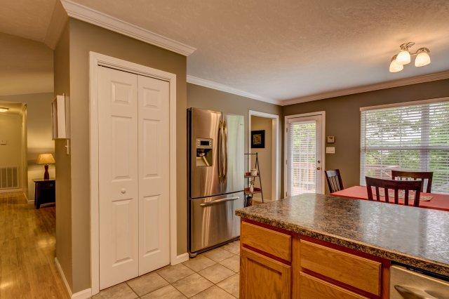318 Gregg Road Powell, TN 37849 - Photo 8 of 18 Reagan08