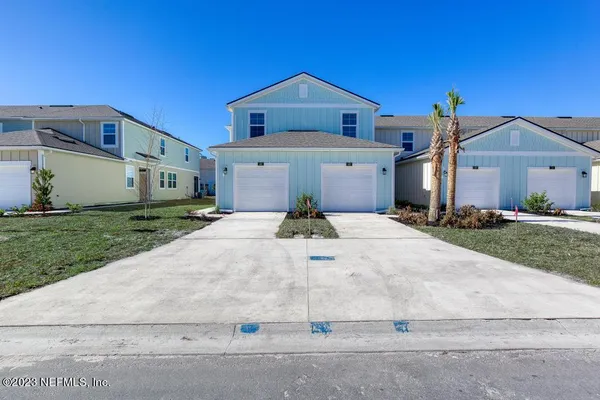 $1,995 | 46 Oarsman Crossing Dr Street, St. Augustine, FL 32095