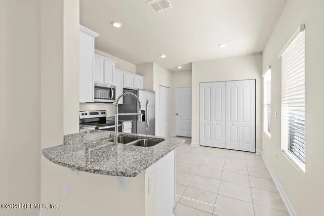 $2,000 | 46 Oarsman Crossing Dr Street, St. Augustine, FL 32095