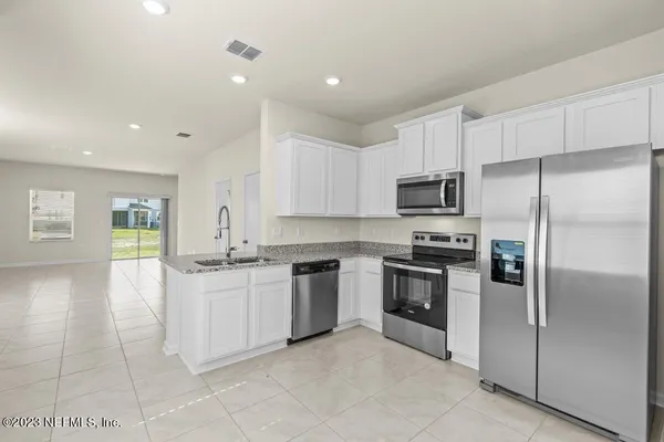 $1,995 | 46 Oarsman Crossing Dr Street, St. Augustine, FL 32095