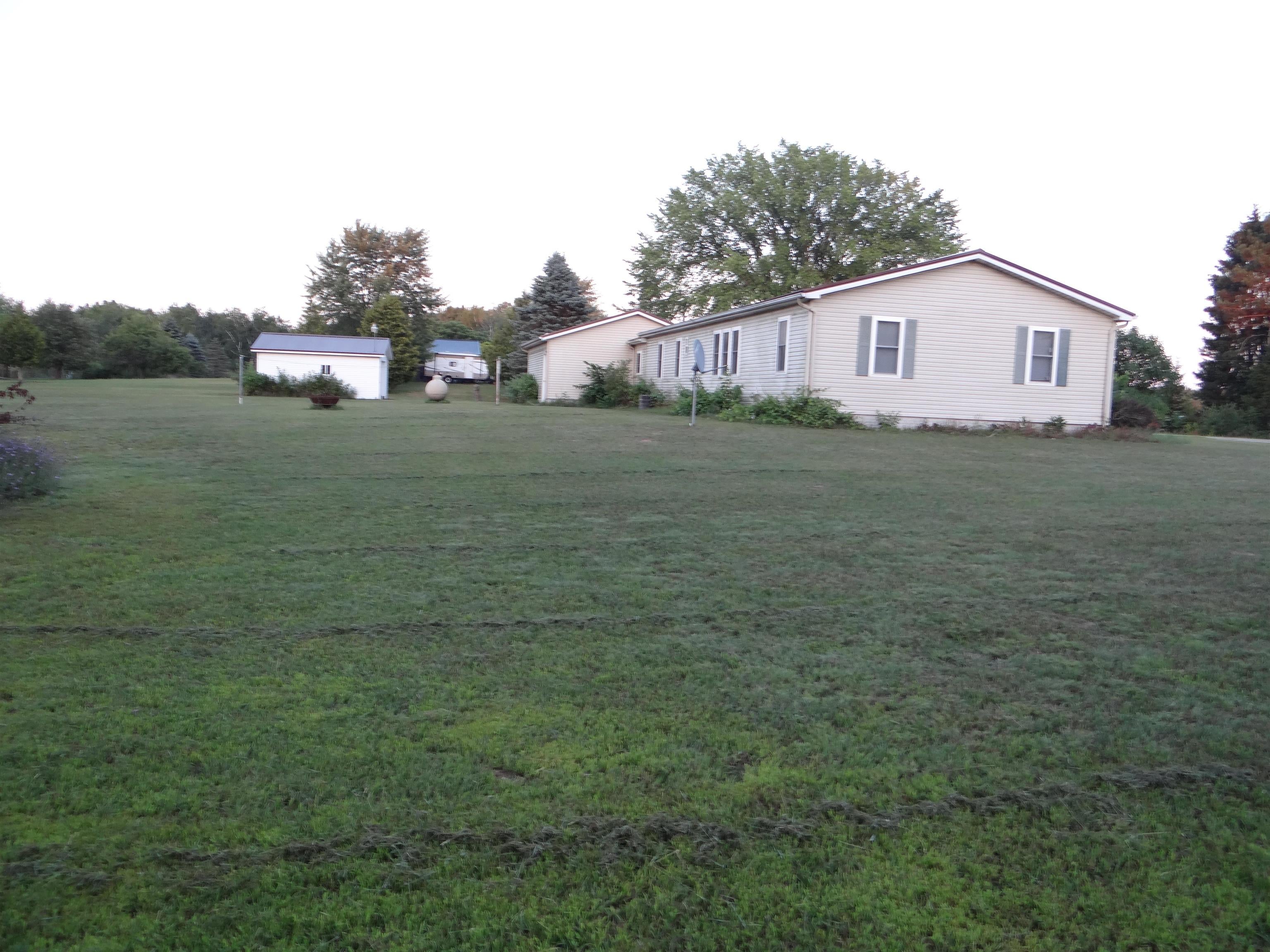 4300 Parker Road Gladwin, MI 48624 - Photo 28 of 35 Gallery Image 28