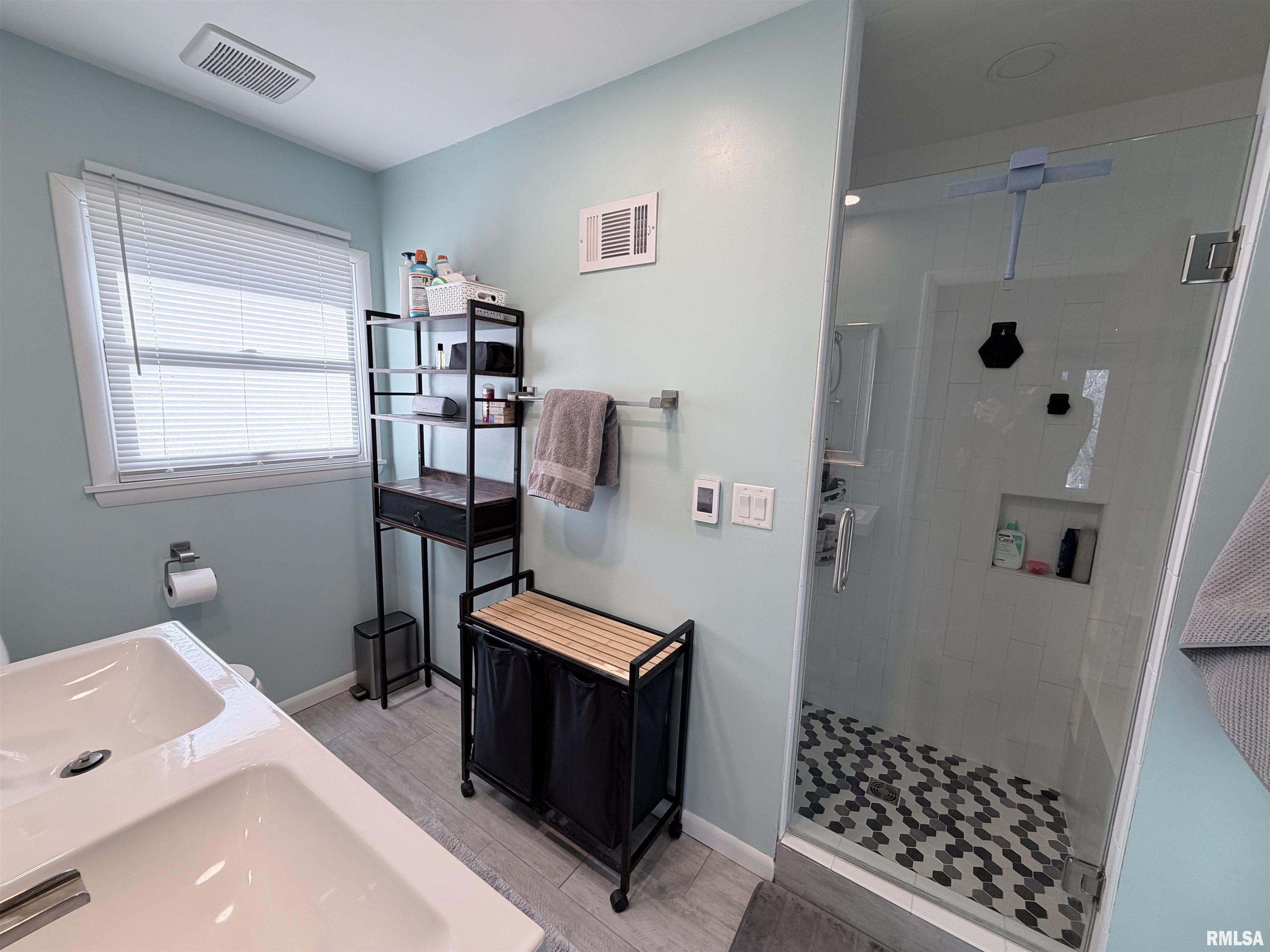 4036 North Brookmont Road Peoria, IL 61614 - Photo 24 of 38