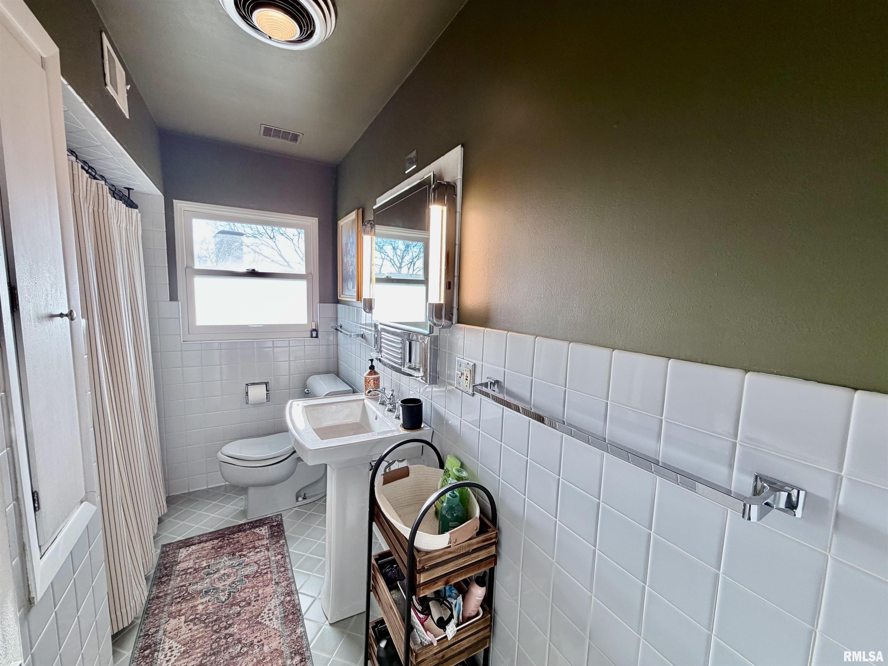 4036 North Brookmont Road Peoria, IL 61614 - Photo 28 of 38