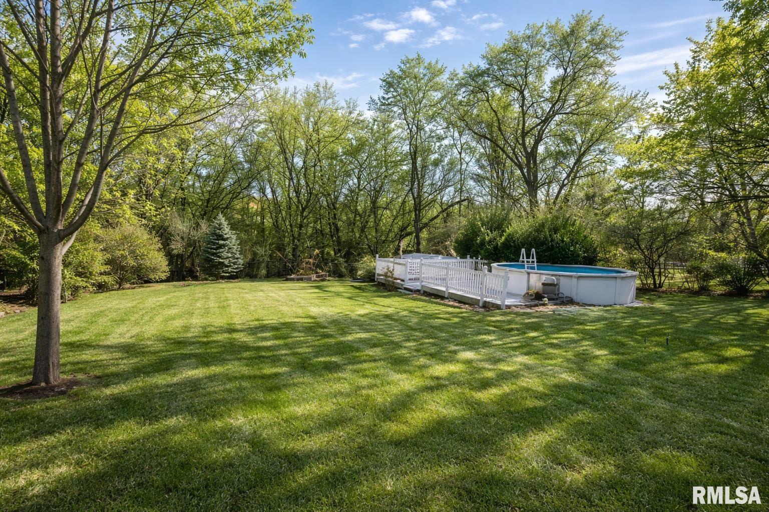 4036 North Brookmont Road Peoria, IL 61614 - Photo 34 of 38