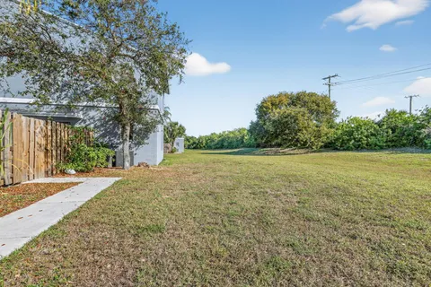 $179,999 | 24 Crossings Circle, Unit D, Boynton Beach, FL 33435