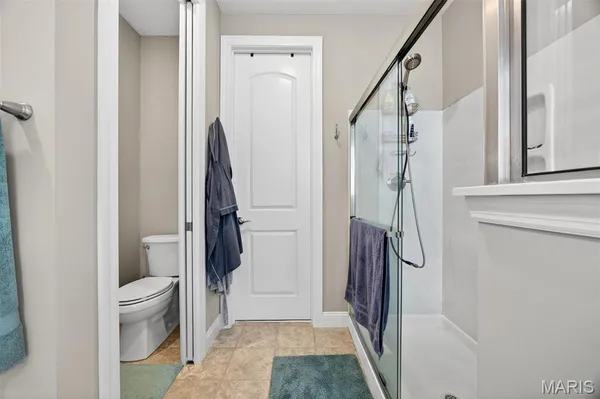 $819,900 | 408 Hamlet Court, Lake St. Louis, MO 63367