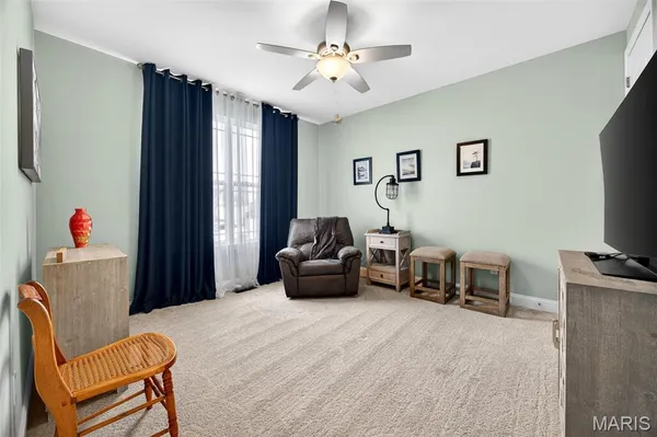 $819,900 | 408 Hamlet Court, Lake St. Louis, MO 63367