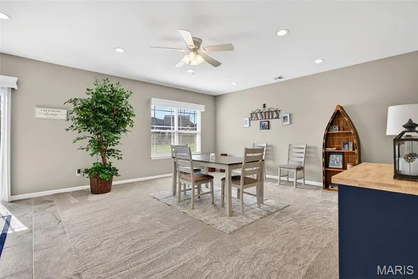 $819,900 | 408 Hamlet Court, Lake St. Louis, MO 63367