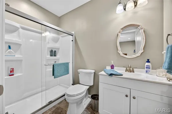 $819,900 | 408 Hamlet Court, Lake St. Louis, MO 63367