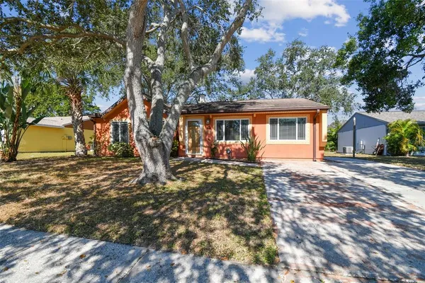 $2,500 | 648 Timber Bay Circle East, Oldsmar, FL 34677