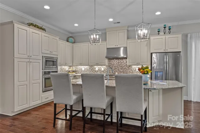 $1,010,000 | 112 Chimney Rock Court, Denver, NC 28037