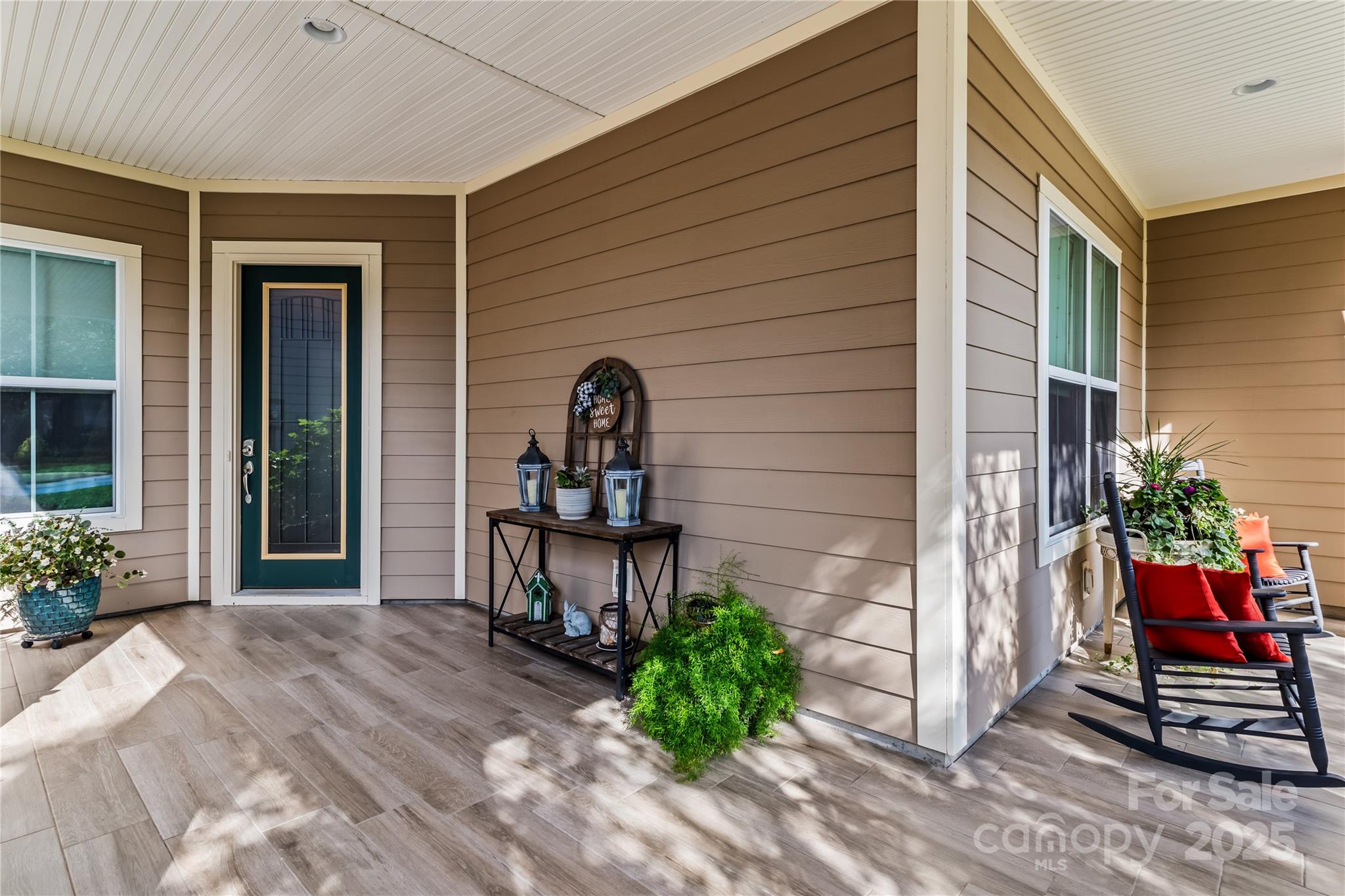 112 Chimney Rock Court Denver, NC 28037 - Photo 2 of 47