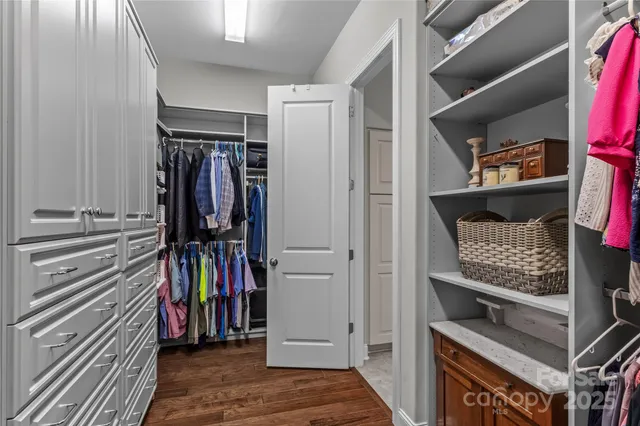 $1,010,000 | 112 Chimney Rock Court, Denver, NC 28037