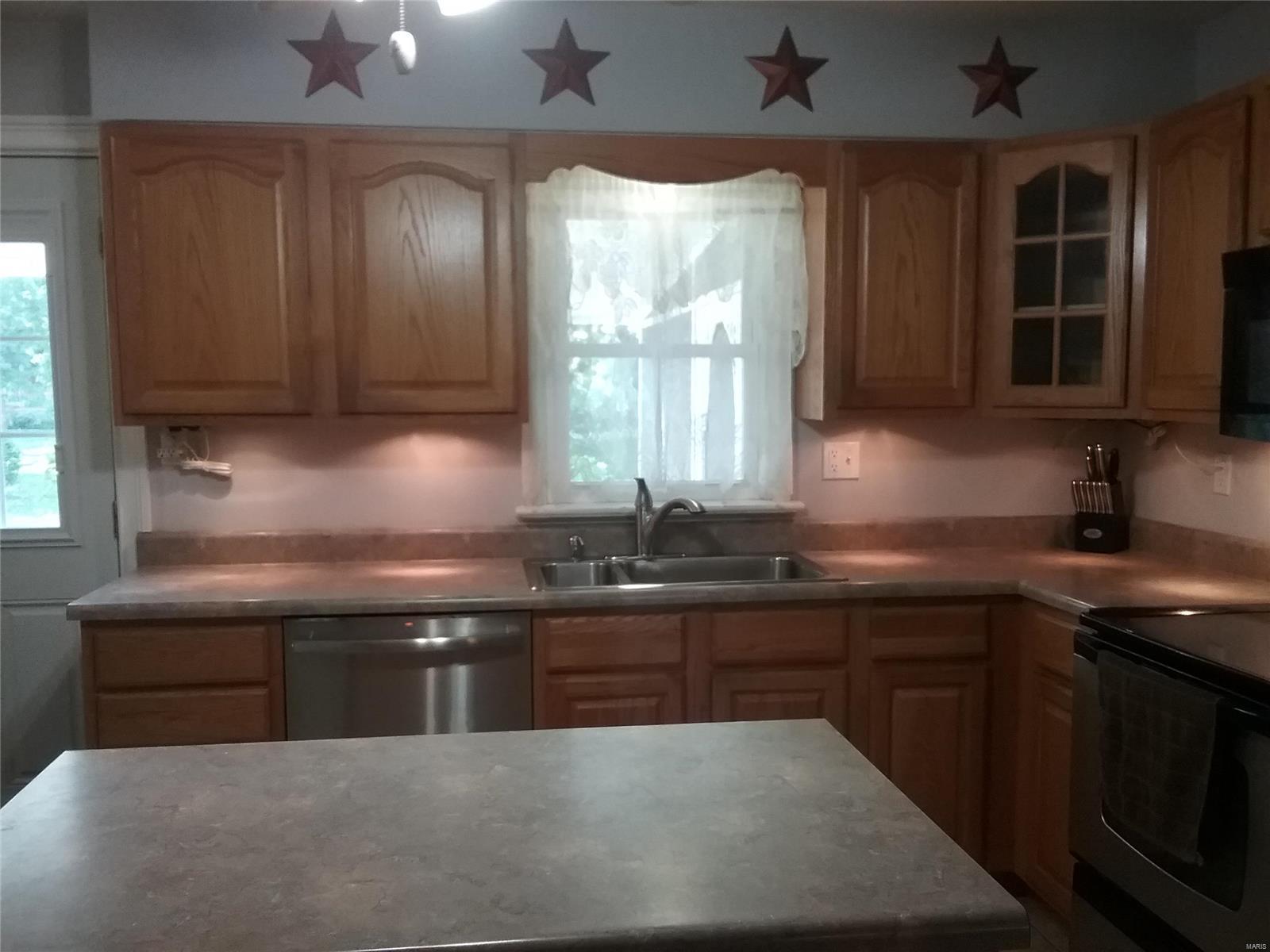 2509 Walton Road Sycamore Hills, MO 63114 - Photo 11 of 70 Gallery Image 11