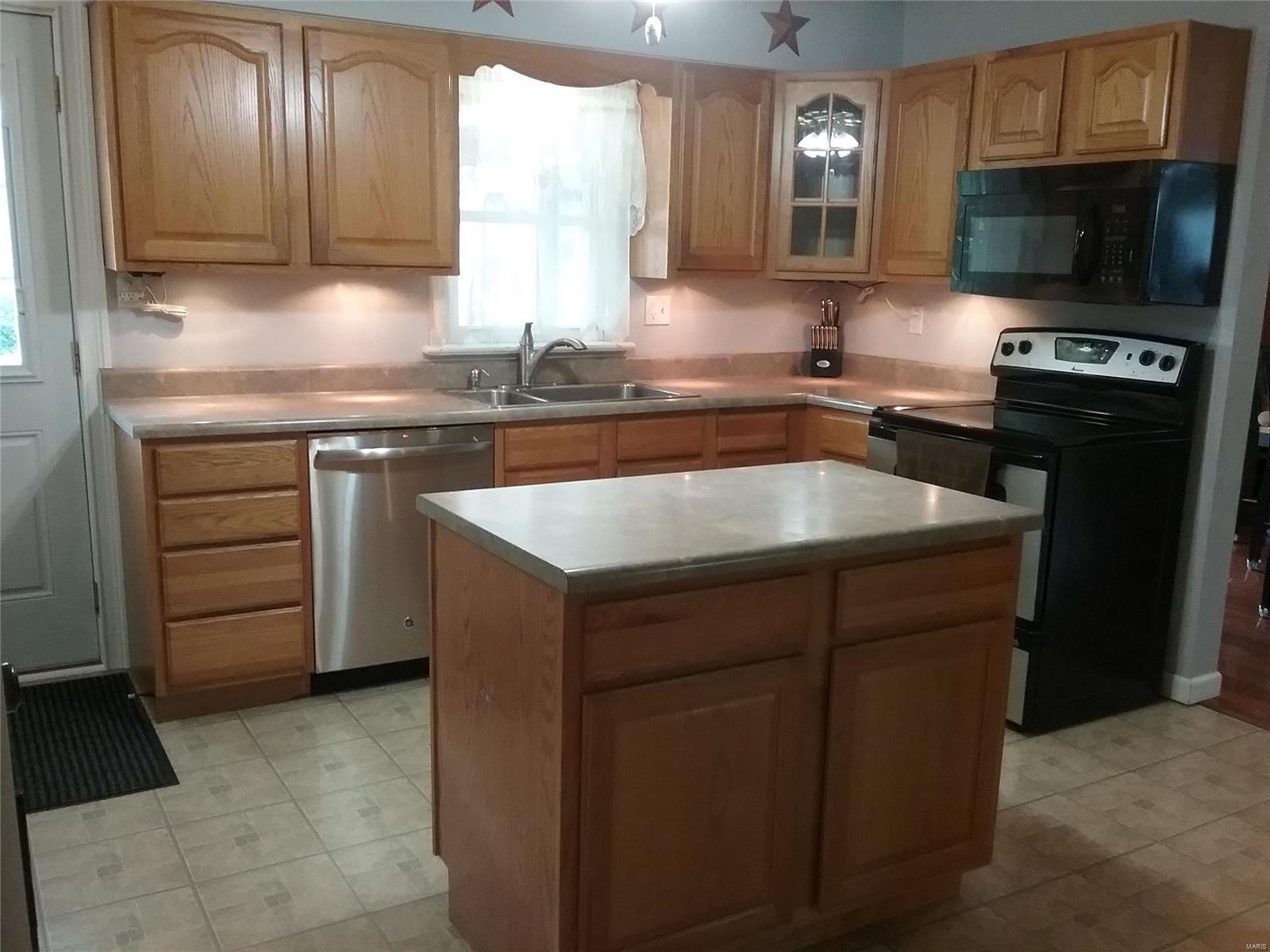 2509 Walton Road Sycamore Hills, MO 63114 - Photo 14 of 70 Gallery Image 14