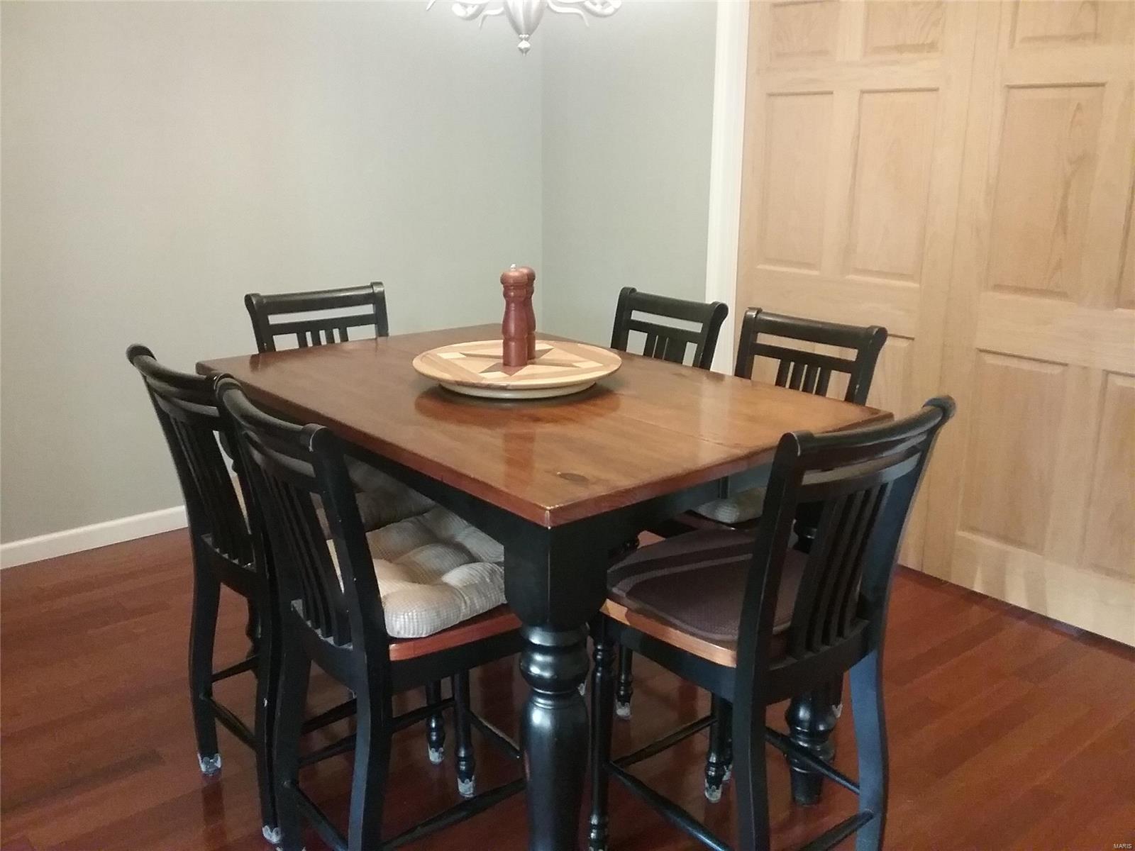 2509 Walton Road Sycamore Hills, MO 63114 - Photo 15 of 70 Gallery Image 15