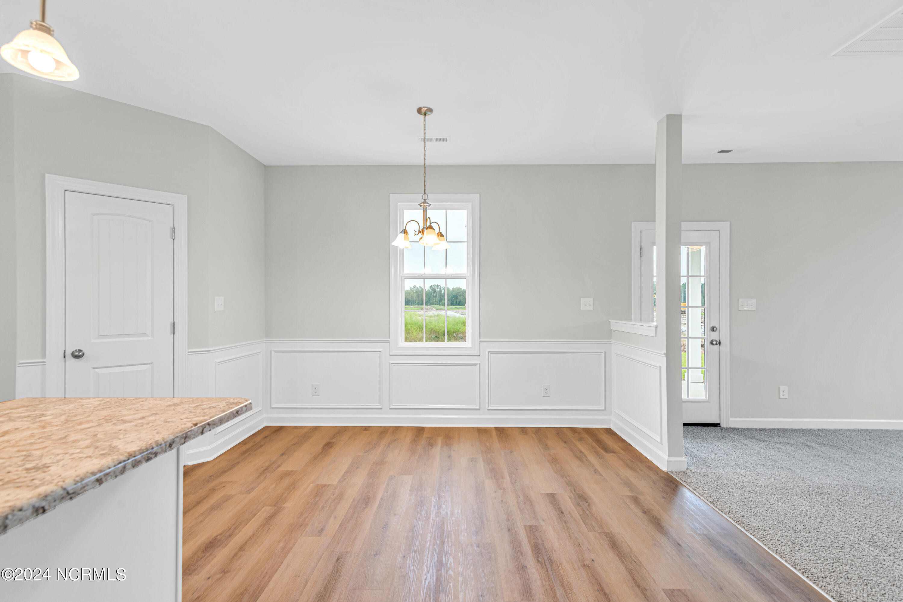 1229 Inner Banks Lane Jacksonville, NC 28546 - Photo 12 of 52 SIMILAR PHOTO
