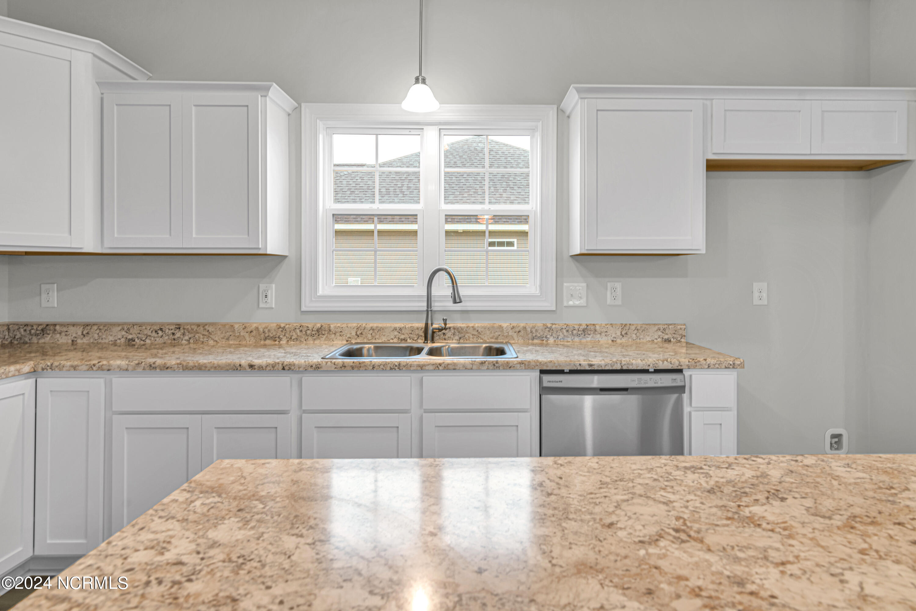 1229 Inner Banks Lane Jacksonville, NC 28546 - Photo 18 of 52 SIMILAR PHOTO