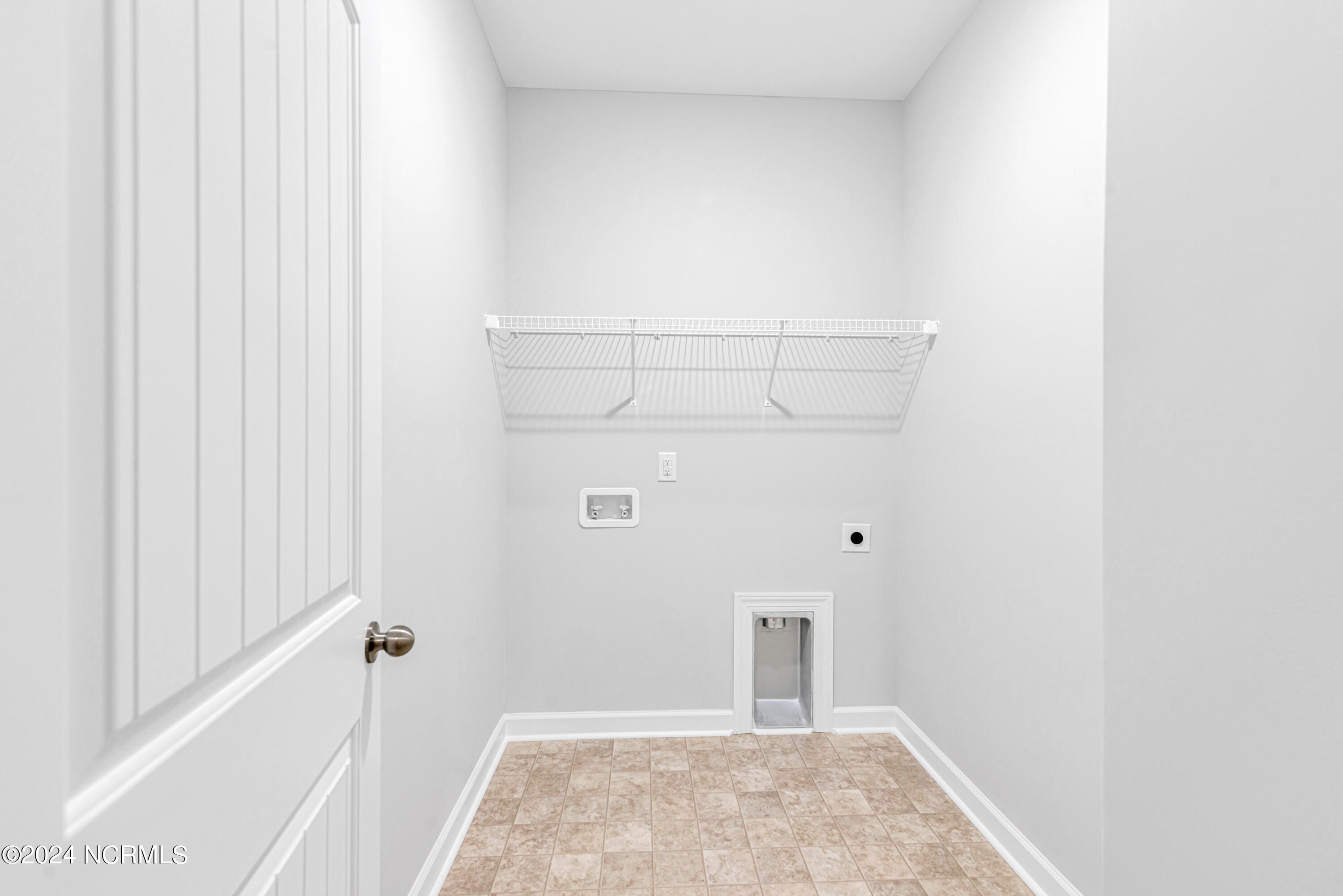 1229 Inner Banks Lane Jacksonville, NC 28546 - Photo 40 of 52 SIMILAR PHOTO