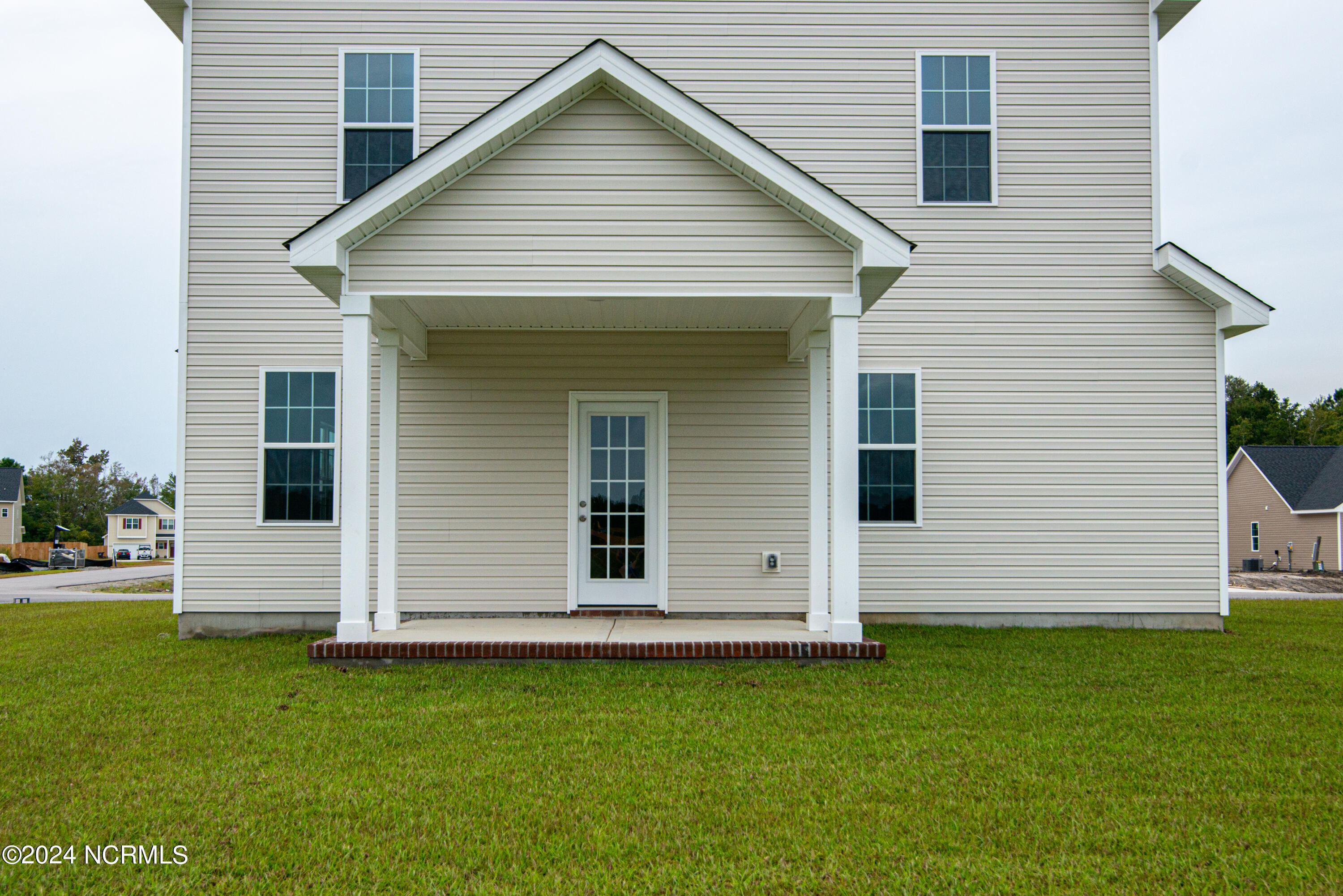 1229 Inner Banks Lane Jacksonville, NC 28546 - Photo 48 of 52 SIMILAR PHOTO