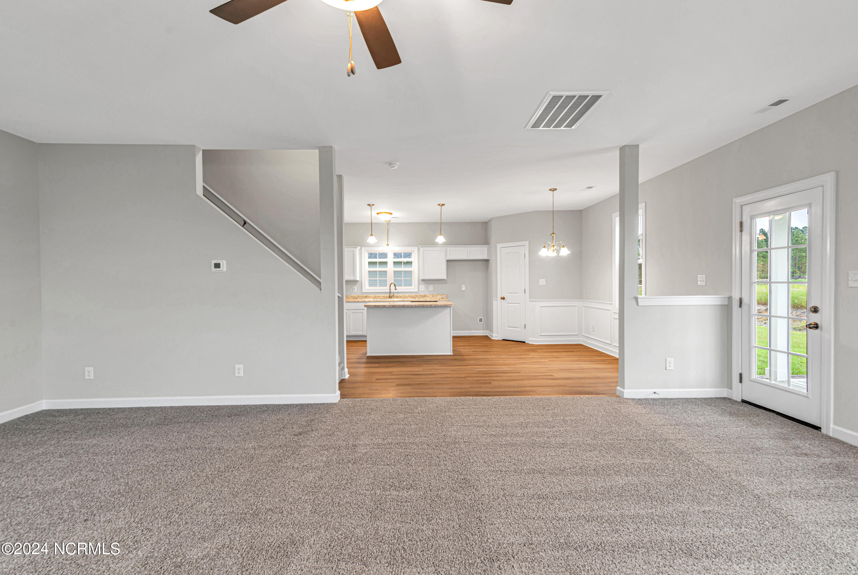 1229 Inner Banks Lane Jacksonville, NC 28546 - Photo 10 of 52 SIMILAR PHOTO