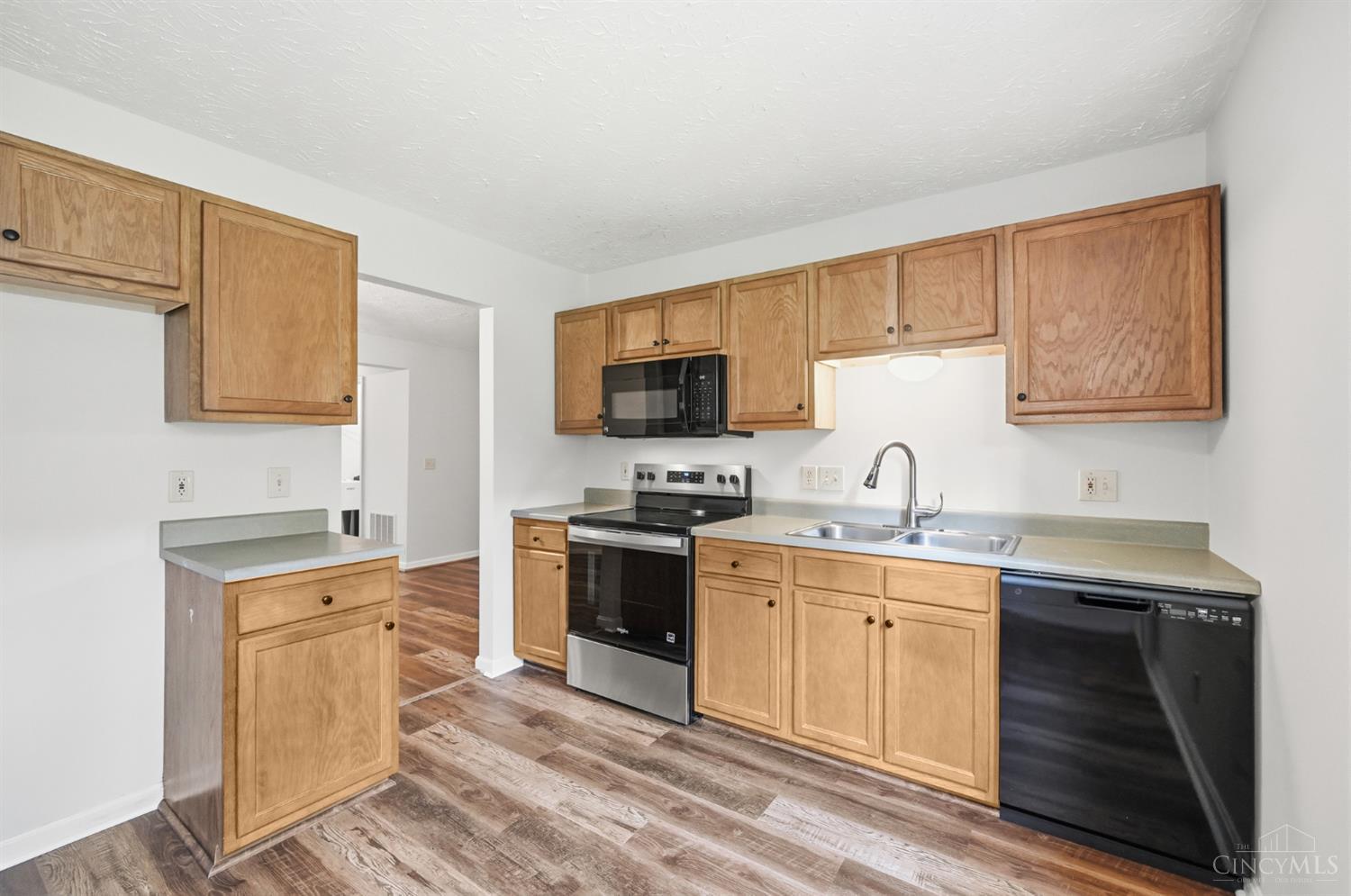 10512 West Road, Unit 34 Harrison, OH 45030 - Photo 11 of 32