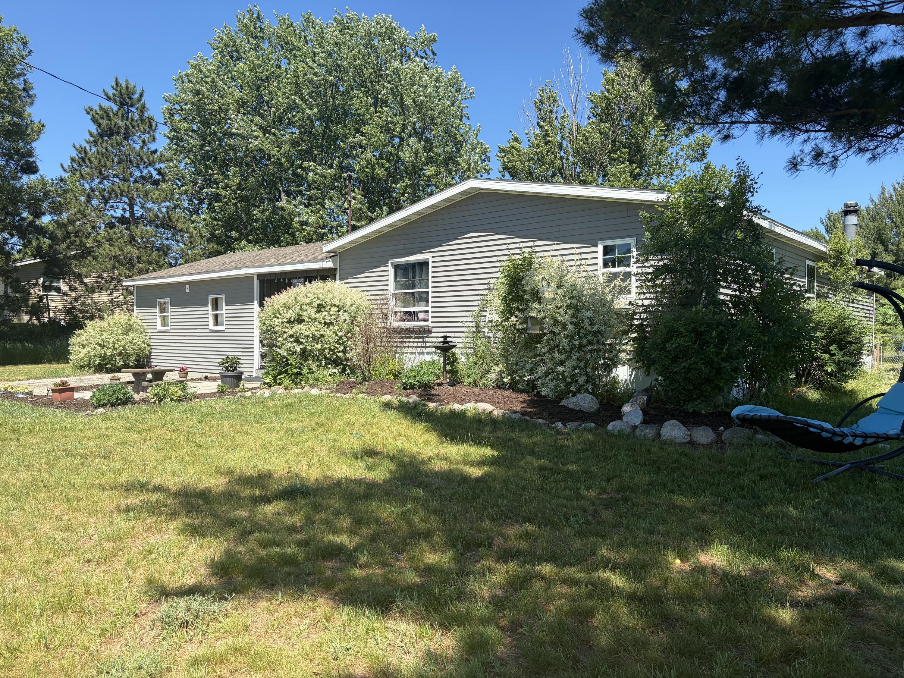 1901 18 Mile Road Kent City, MI 49330 - Photo 28 of 29 1000003544