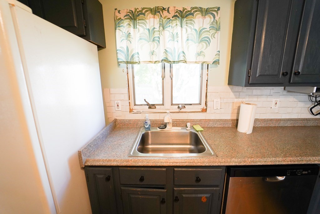 16 Coolidge Road Milton, MA 02186 - Photo 19 of 24
