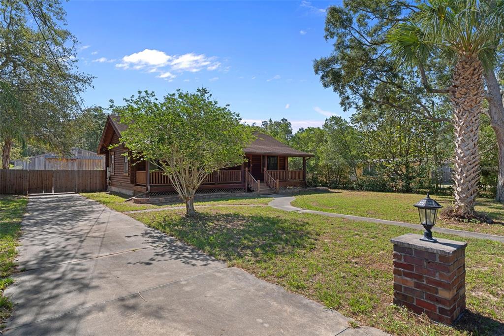 3394 Memory Lane Spring Hill, FL 34606 - Photo 3 of 45
