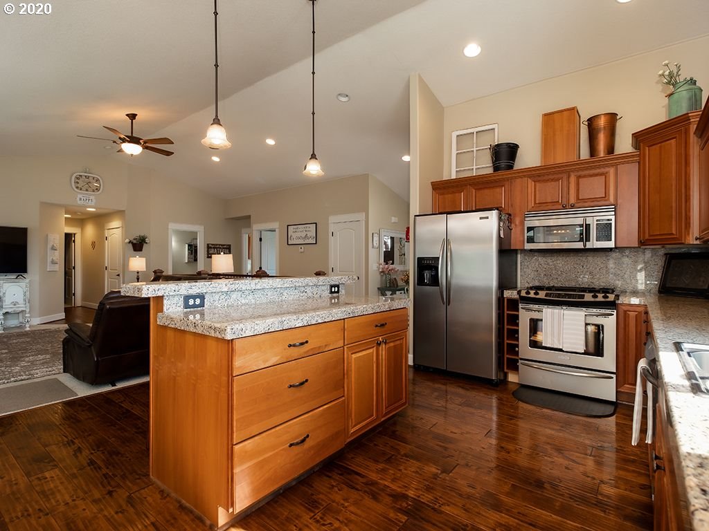 555 Waters Watch Road Kalama, WA 98625 - Photo 11 of 27 Gallery Image 11