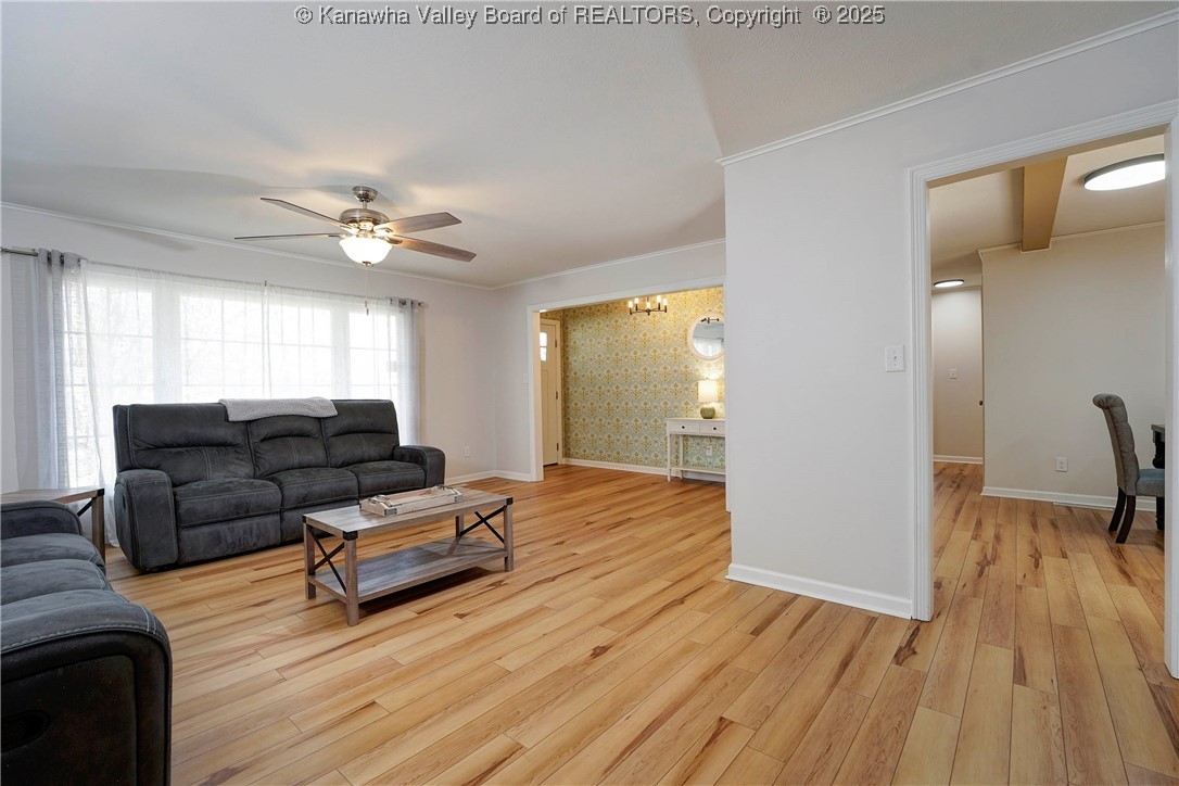 1571 Nottingham Road Charleston, WV 25314 - Photo 8 of 29 Gallery Image 8