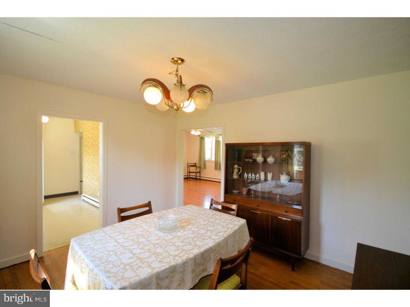28 Country Club Road Royersford, PA 19468 - Photo 8 of 23 Dining Room