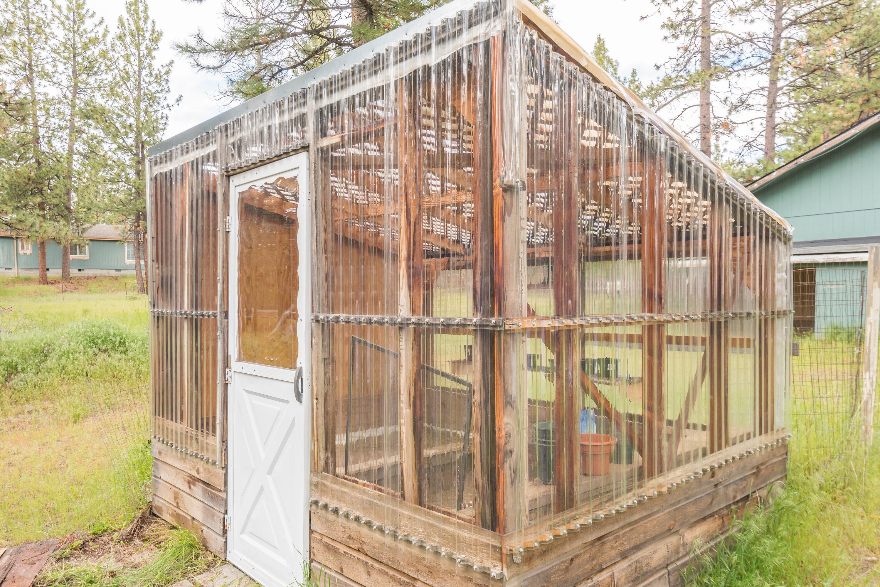 60169 Crater Road Bend, OR 97702 - Photo 27 of 32 60169 Crater Rd Bend OR 97702-print-027-