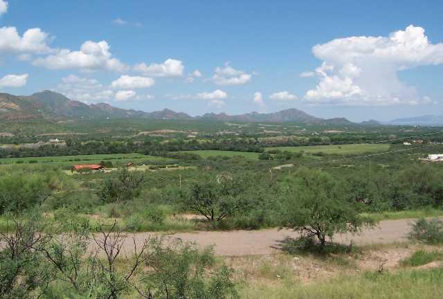 2035 Bowers Court Rio Rico, AZ 85648 - Photo 8 of 8