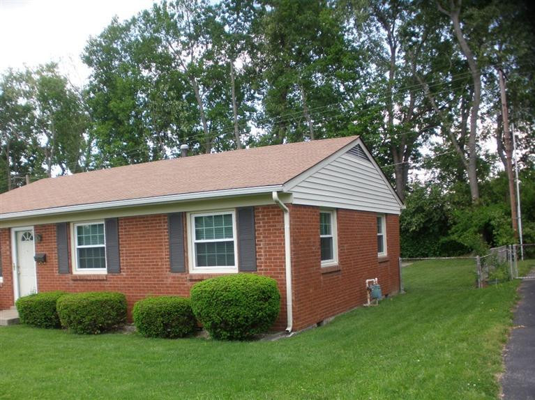855 Honeysuckle Road Lexington, KY 40504 - Photo 5 of 12 Photo 5