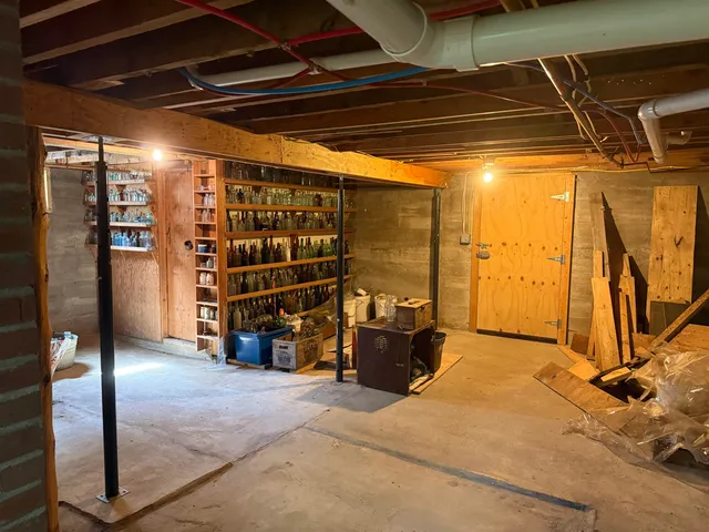 $375,000 | 196 Lafayette Road, Starksboro, VT 05443