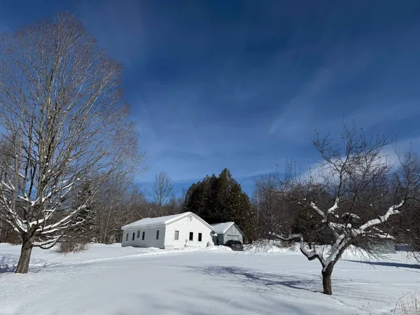 $375,000 | 196 Lafayette Road, Starksboro, VT 05443